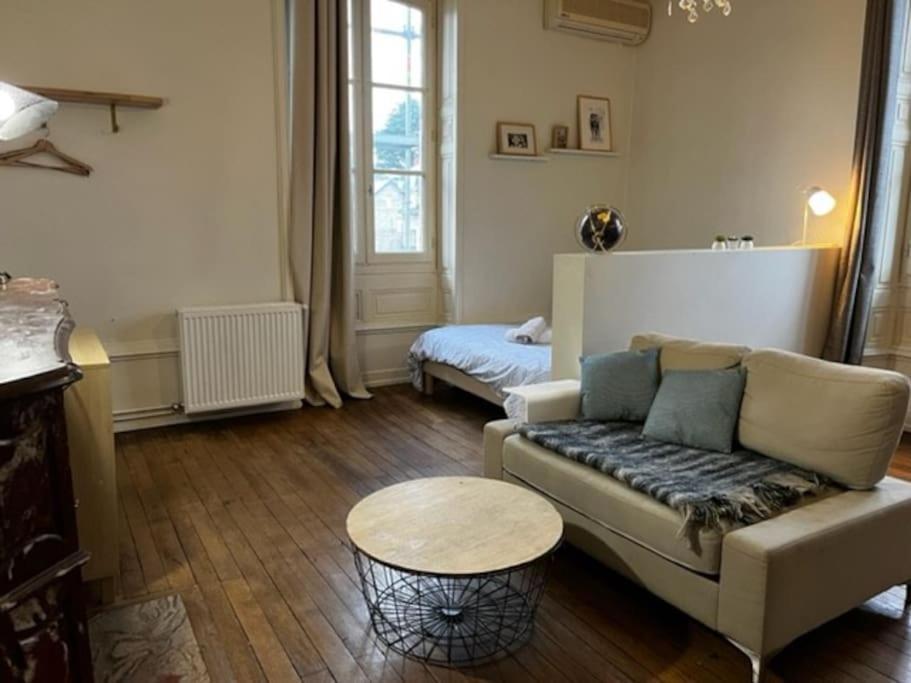 Appartamento #Le Maitre Du Navire - Grand Studio - Hyper Centre Brive-la-Gaillarde Esterno foto