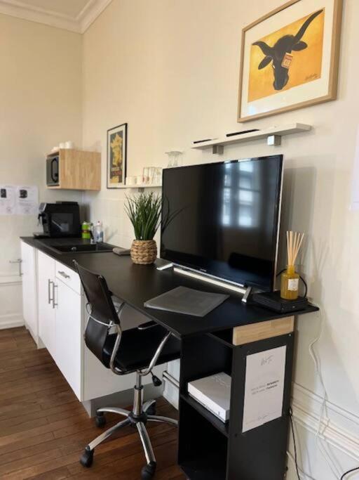 Appartamento #Le Maitre Du Navire - Grand Studio - Hyper Centre Brive-la-Gaillarde Esterno foto